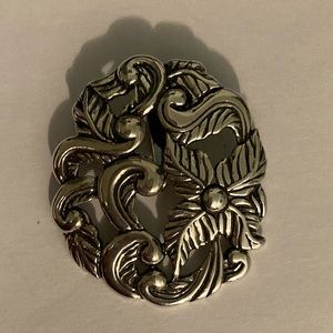Carolyn Pollack Sterling Silver Floral Openwork Pendant